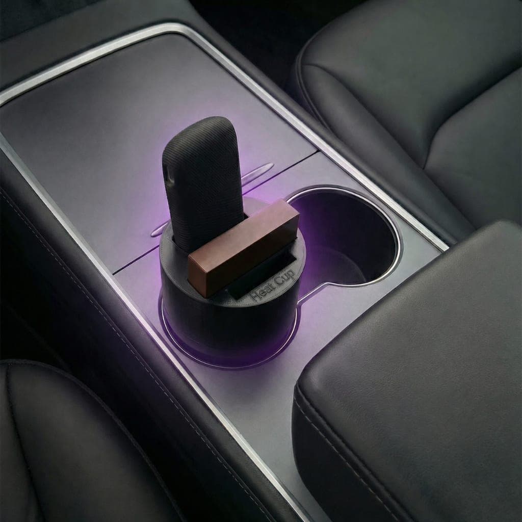 After Heat Cup — clean, organized car cup holder with the device, pack and a sealed ashtray